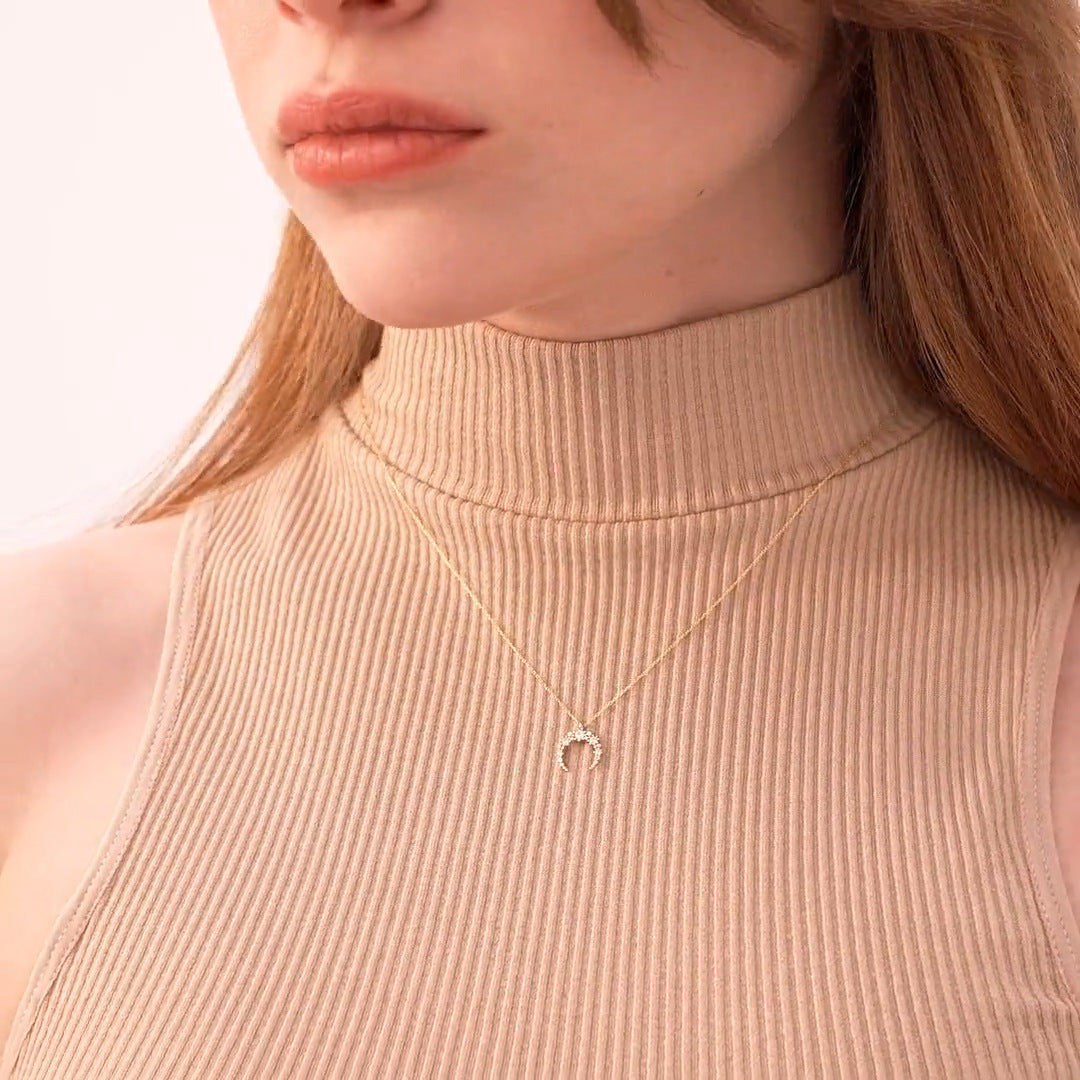 LAIS Women's Fashion Geometric Curved Moon-shaped Necklace, with Micro Inlay Process, Yellow Gold Color Shows Elegance