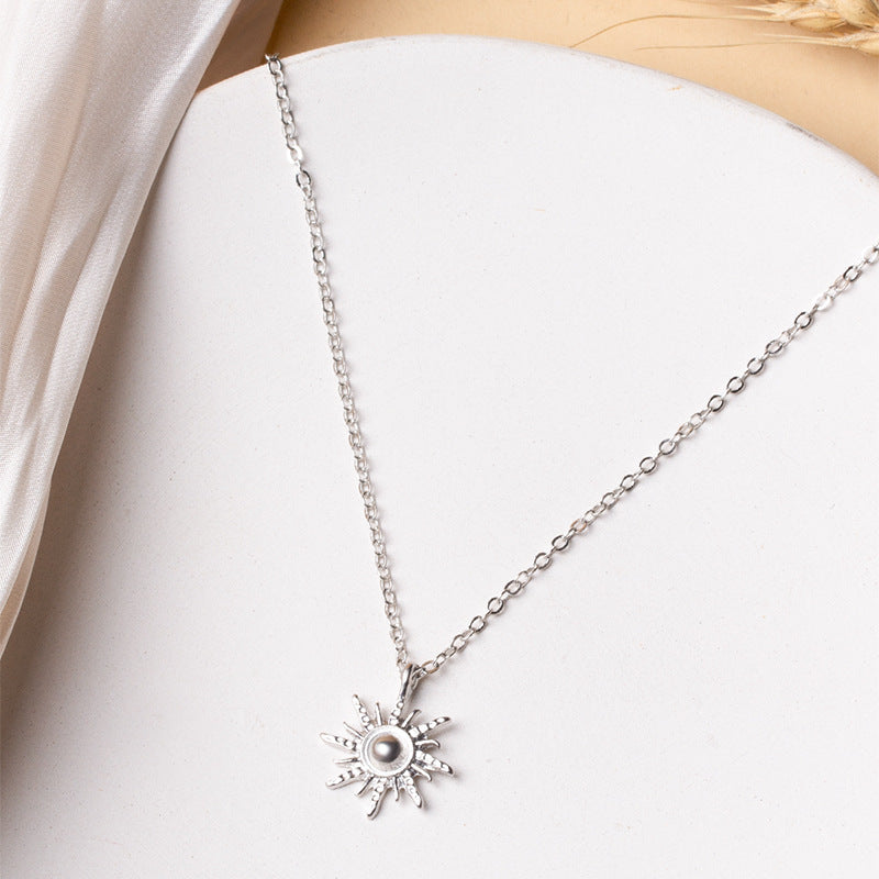 LAIS Sunlight-Inspired Pendant Necklace – Bold Geometric Clavicle Chain