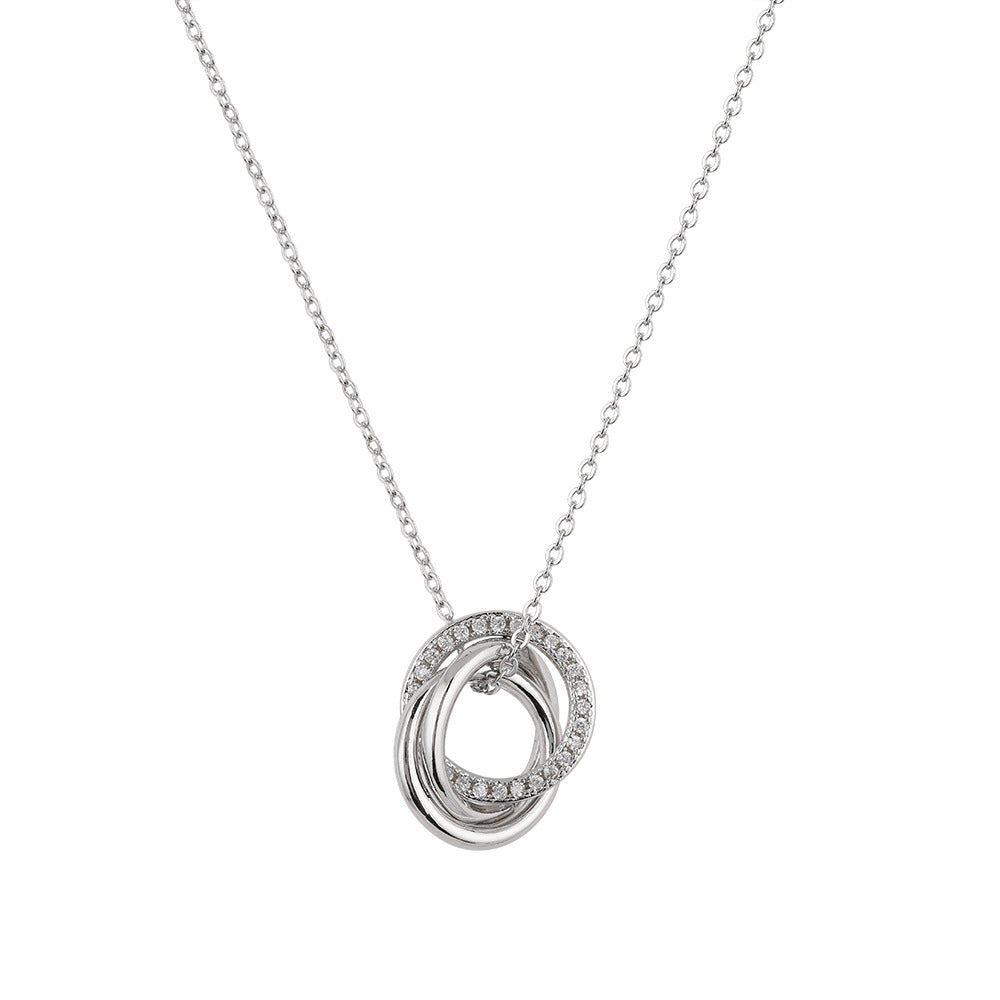 LAIS Interlocking Circle Necklace – Elegant Micro-Inlaid Champagne Gold & Silver Jewelry