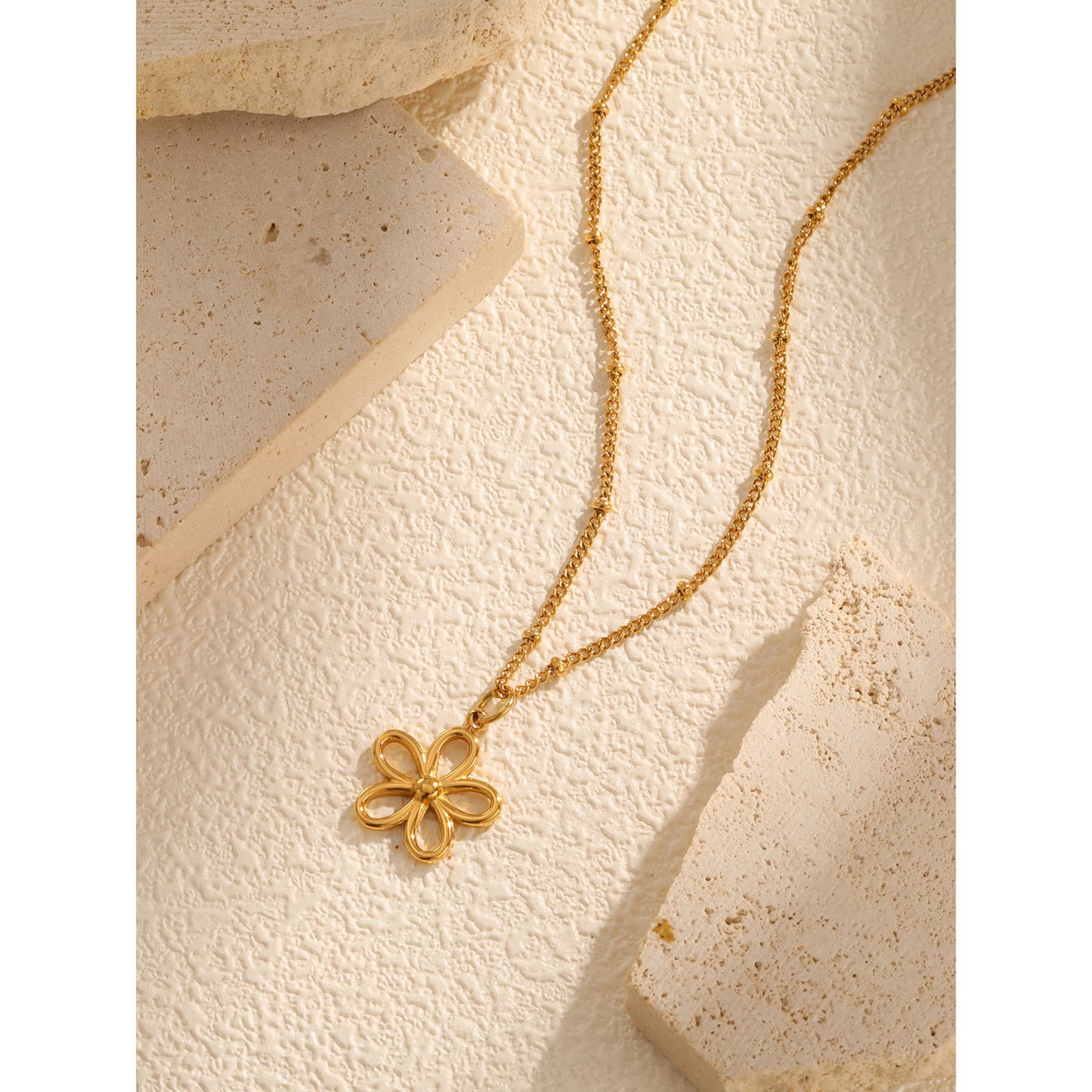 LAIS Golden Pendant Necklace Made of Stainless Steel, with Niche Design, Full of Fashion Sense, Easily Matching Various Styles