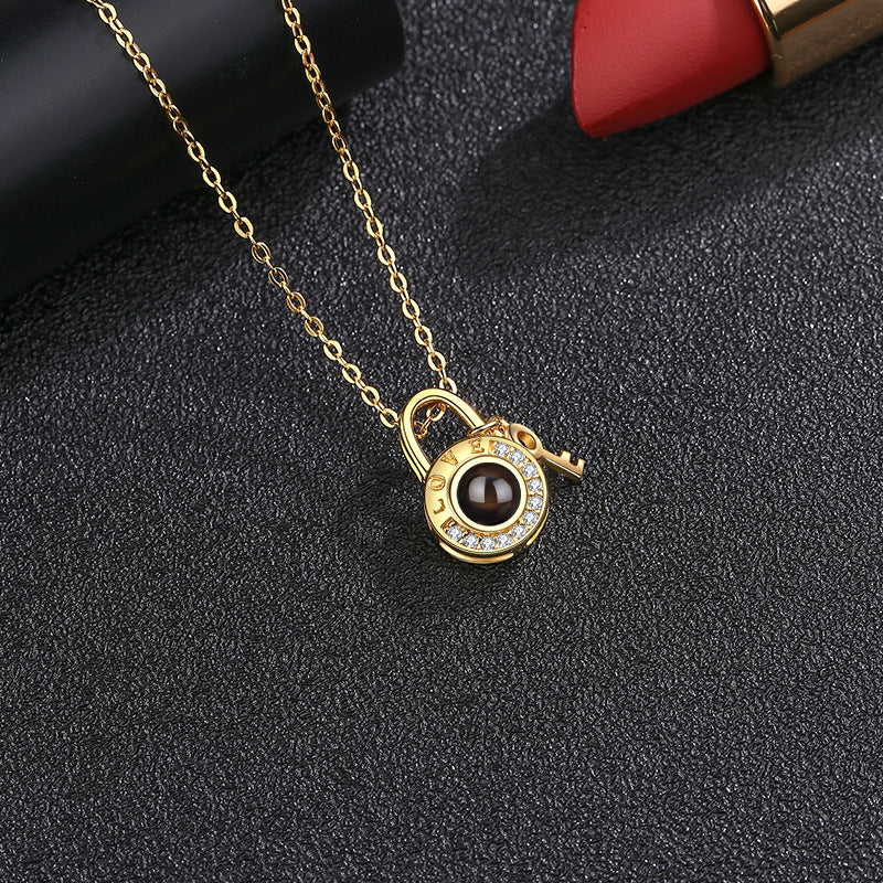 LAIS Women's Versatile Korean-style Geometric-shaped Silver Electroplated Lock Necklace, Fully Showing Korean Fashion Style