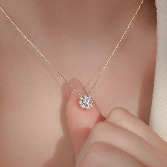 LAIS Silver Snowflake Necklace – Bright Zircon Pendant in White & Yellow Gold