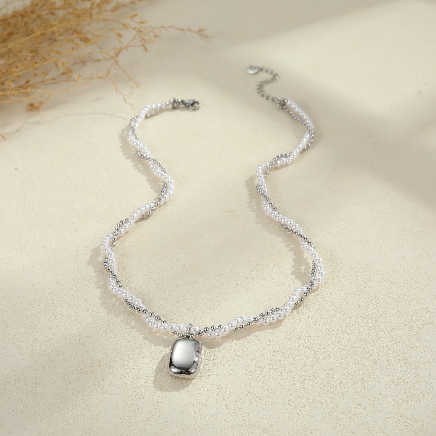 LAIS Double-Layer Pearl Necklace – Titanium Steel Light Luxury Jewelry