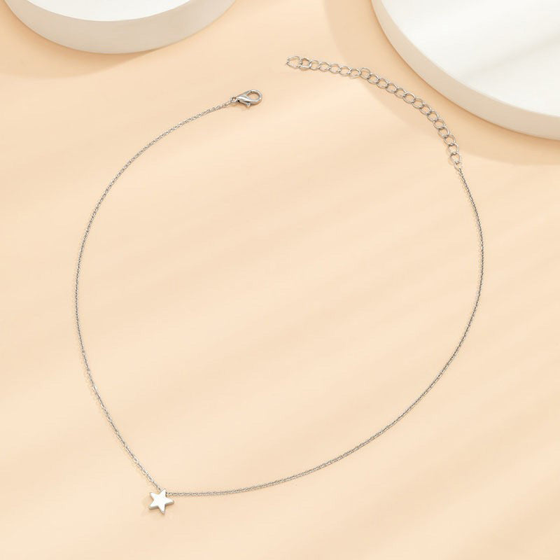 LAIS White Gold Star Pendant Necklace – Chic Stainless Steel Design