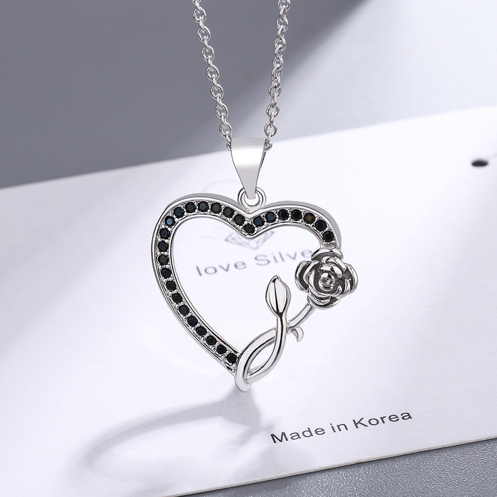 LAIS Full-Diamond Heart Pendant Necklace – Black & White European Statement Jewelry