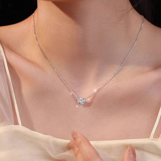 LAIS Love Heart Necklace – Elegant Silver Jewelry for Every Day