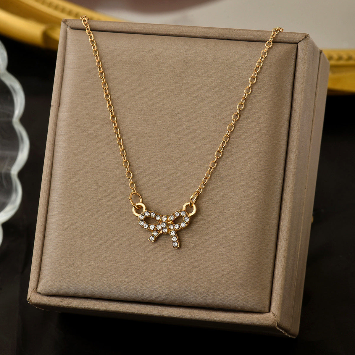 LAIS Elegant Bow Necklace & Bracelet – Stylish Alloy Jewelry Set