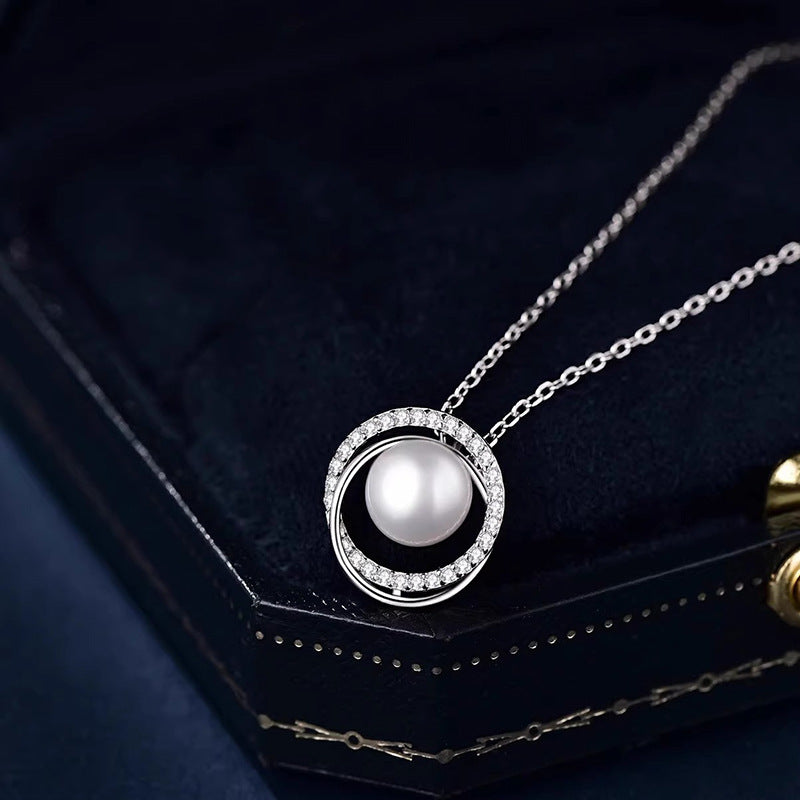 LAIS Möbius Pearl Necklace – Niche Minimalist Faux Pearl Clavicle Jewelry for Women