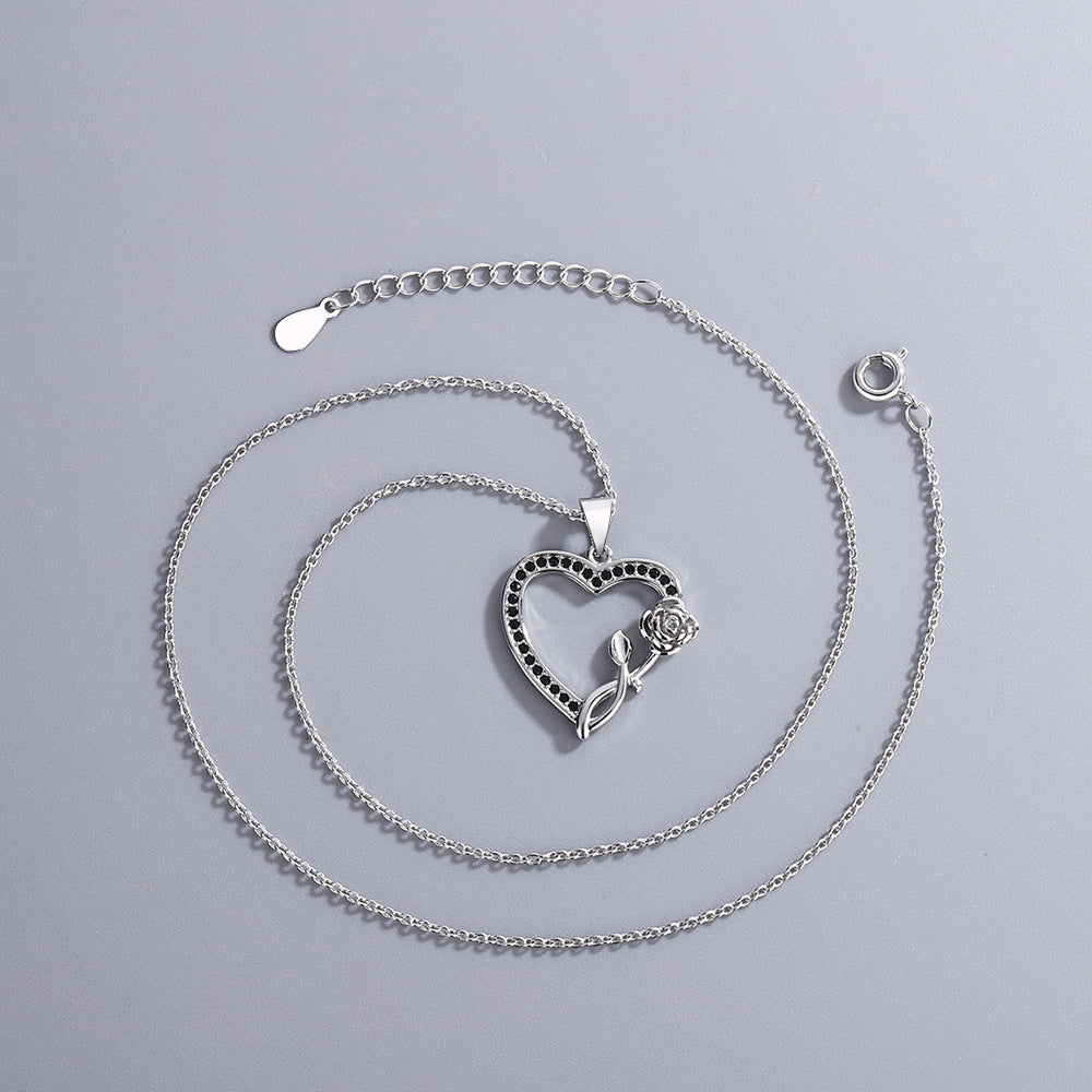 LAIS Full-Diamond Heart Pendant Necklace – Black & White European Statement Jewelry